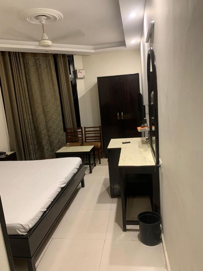 Hotel Raman'S Jagādhri المظهر الخارجي الصورة